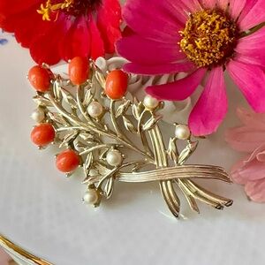 1960's Coro Budding Blooms Faux Coral and Pearl Bouquet Brooch Pin